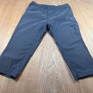 Eddie Bauer Womens 12 Gray Capri Pants Hiking Stretch Lightweight Outdoor